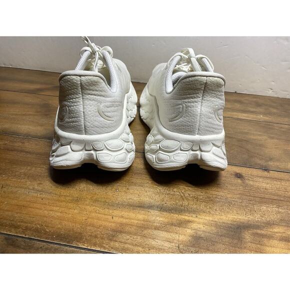 New Balance Fresh Foam X V4 12.5 2E Wide Beige Ivory Men Running MMORWS4-2E - Picture 6 of 11